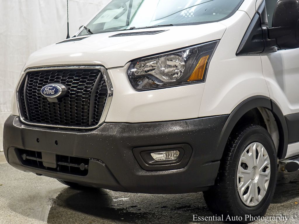Used 2023 Ford Transit 250 - photo 1