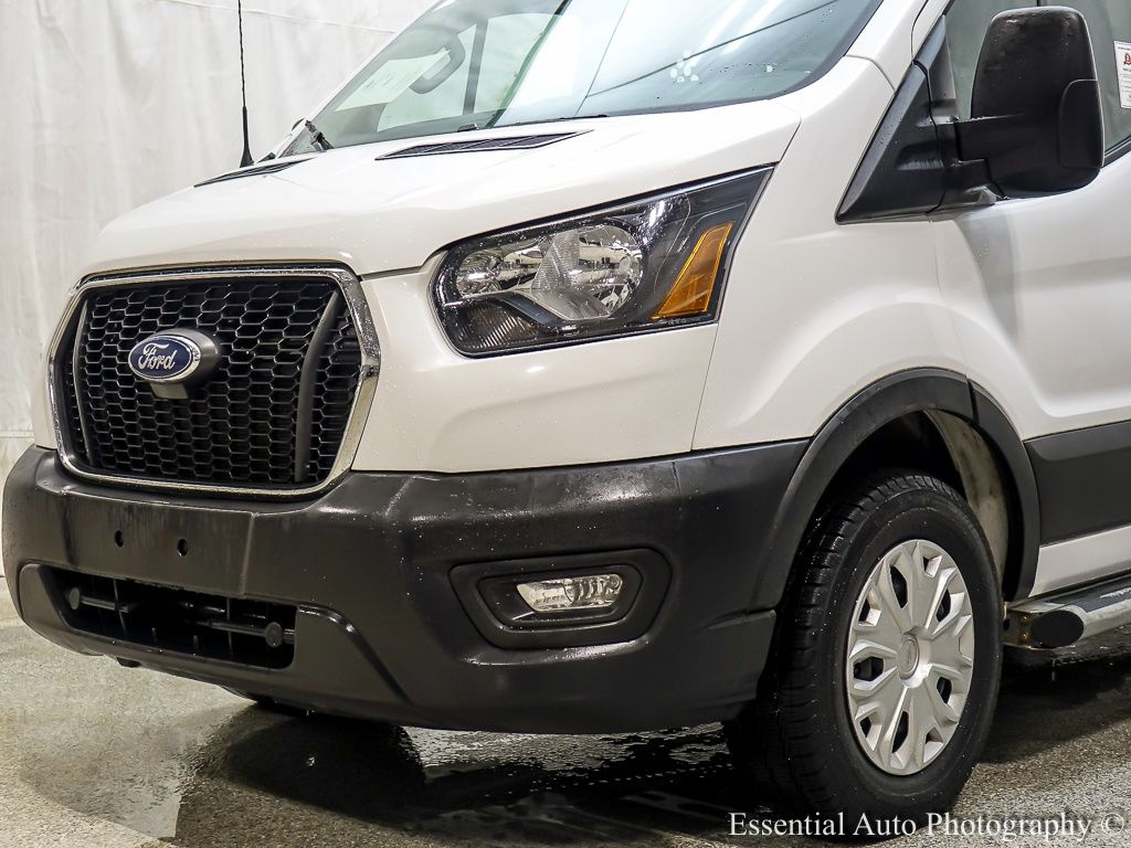 Used 2023 Ford Transit 250 - photo 1