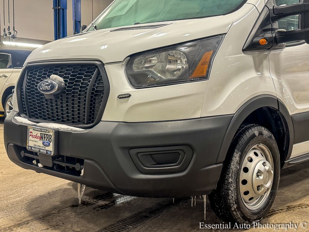Used 2023 Ford Transit 350 HD - photo 1