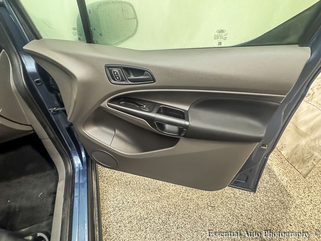 Used 2019 Ford Transit Connect Empty Cargo Van - photo 18