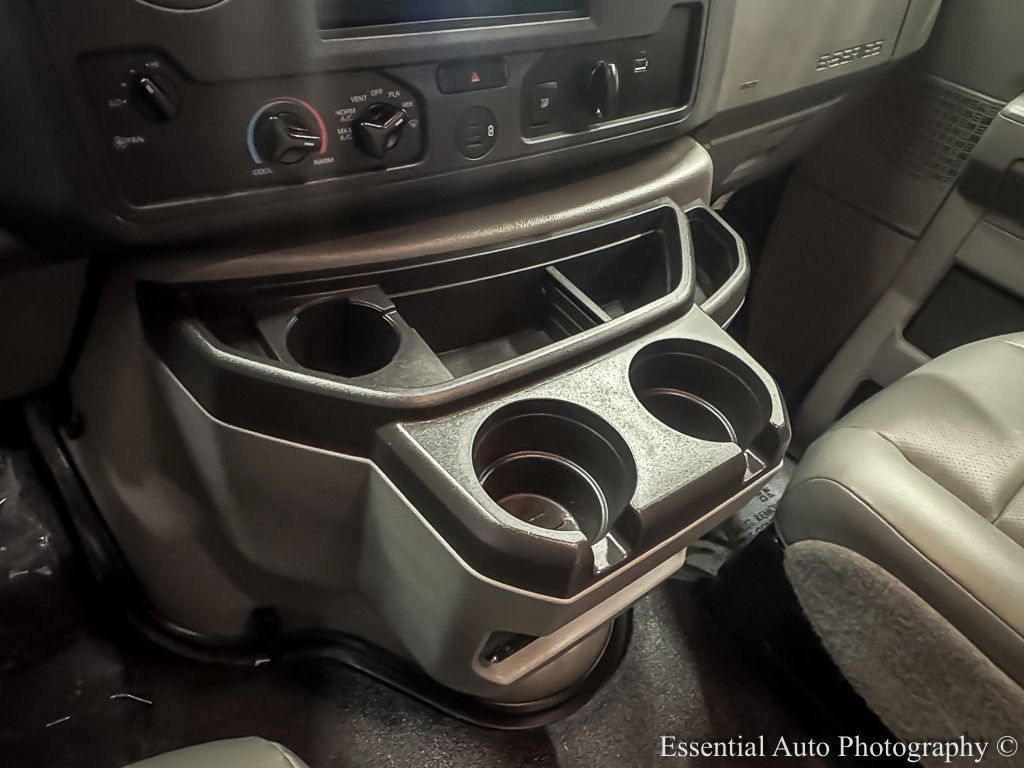 Used 2024 Ford E-350 Cutaway - photo 14