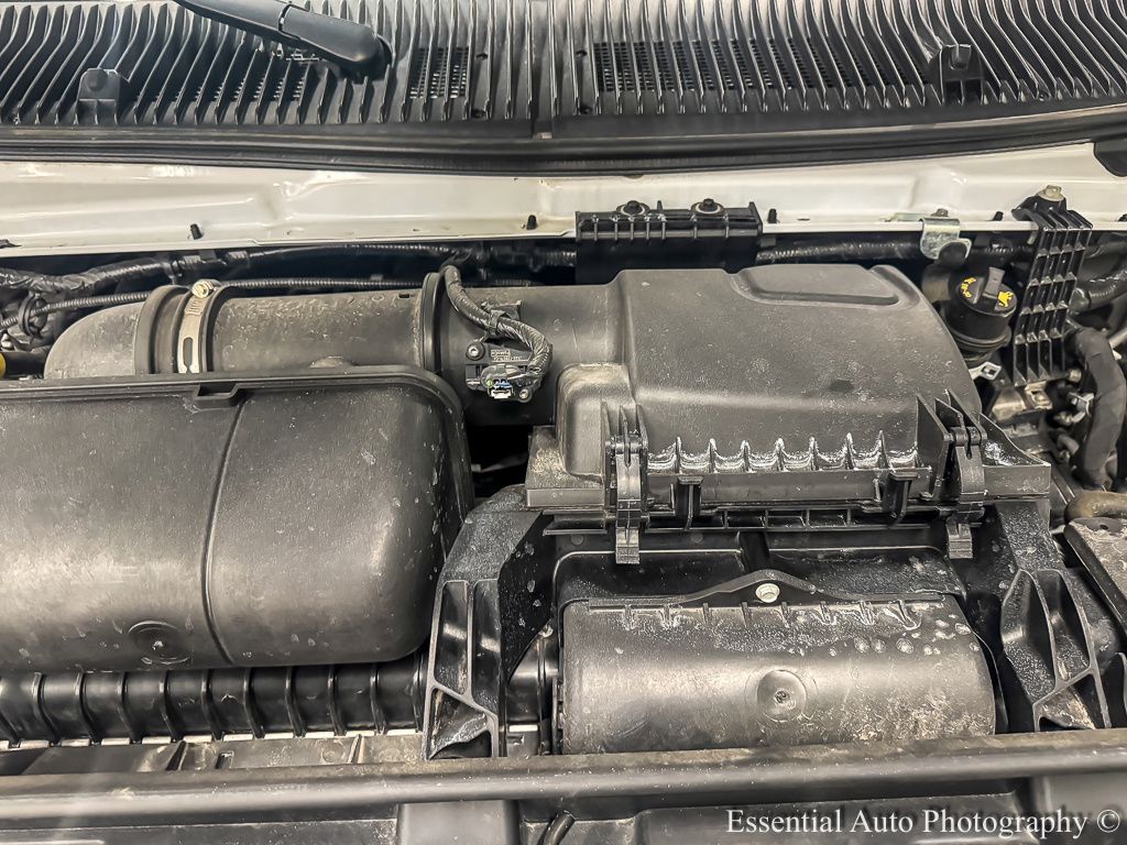 Used 2024 Ford E-350 Cutaway - photo 22