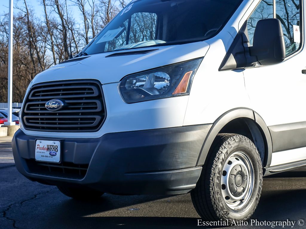 Used 2015 Ford Transit 150 - photo 2