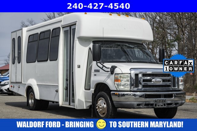 Used 2015 Ford E-350 Cutaway - photo 44