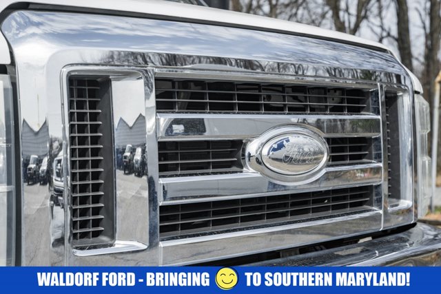 Used 2015 Ford E-350 Cutaway - photo 9
