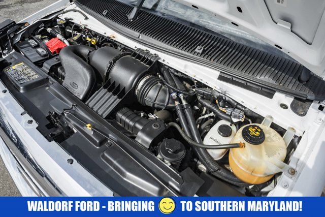 Used 2015 Ford E-350 Cutaway - photo 20