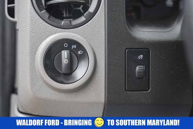 Used 2015 Ford E-350 Cutaway - photo 39