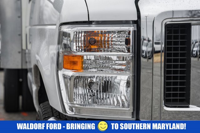 Used 2024 Ford E-450 Cutaway - photo 13