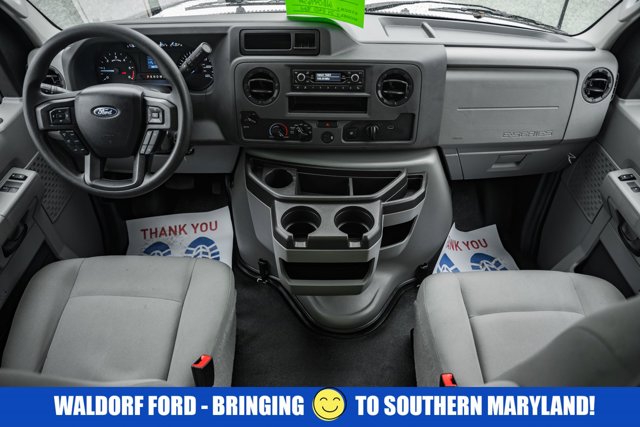 Used 2024 Ford E-450 Cutaway - photo 23