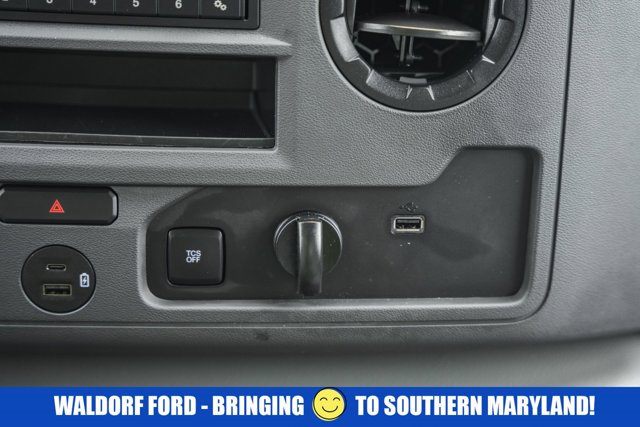 Used 2024 Ford E-450 Cutaway - photo 27