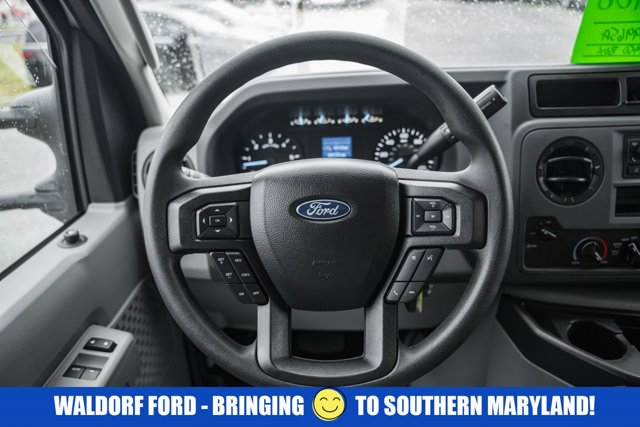 Used 2024 Ford E-450 Cutaway - photo 30