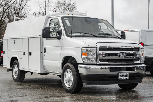 New 2026 Ford E-350 Cutaway - photo 44