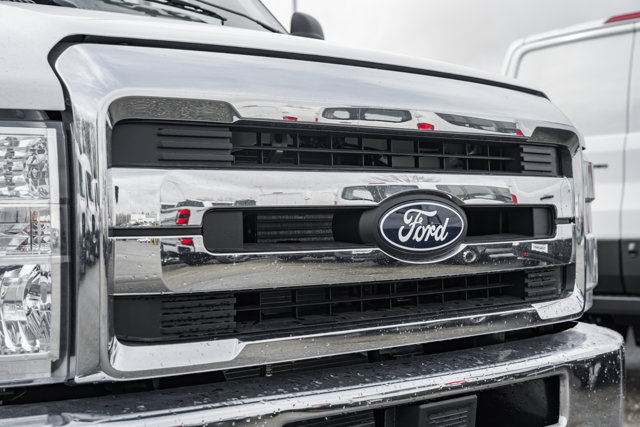 New 2026 Ford E-350 Cutaway - photo 12