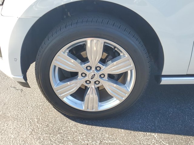 Used 2024 Ford Expedition MAX Platinum - photo 4