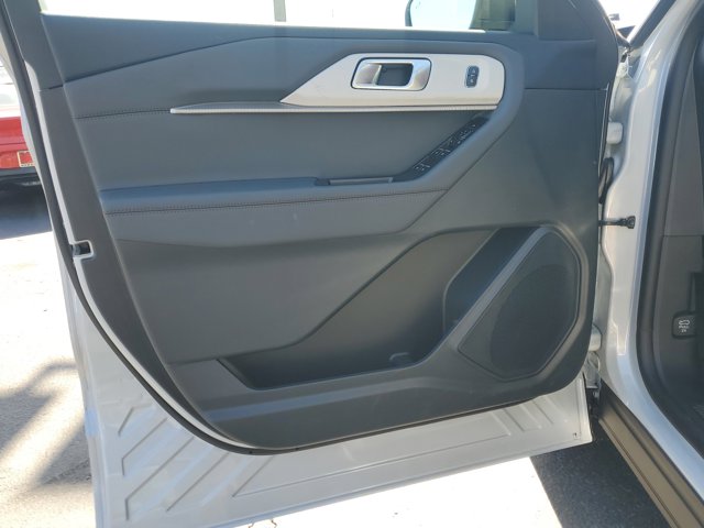 New 2026 Ford Explorer ACTIV - photo 17