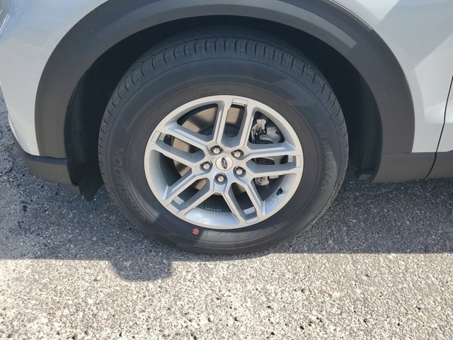 New 2026 Ford Explorer ACTIV - photo 5