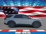 New 2026 Ford Explorer ST-Line thumbnail 4