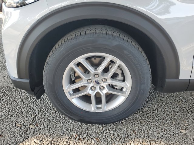 New 2026 Ford Explorer ACTIV - photo 5