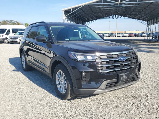 New 2026 Ford Explorer - photo 2