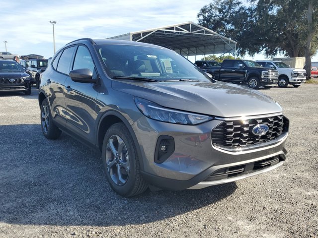 New 2026 Ford Escape - photo 2