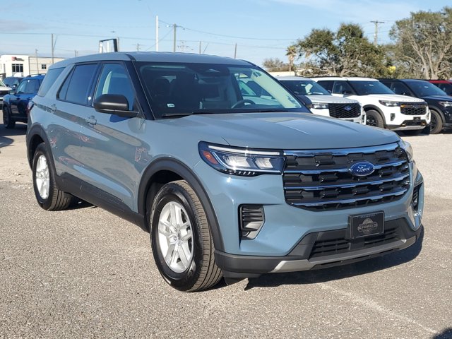 New 2026 Ford Explorer - photo 2