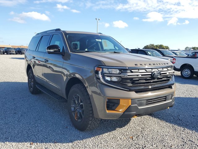New 2026 Ford Expedition - photo 2