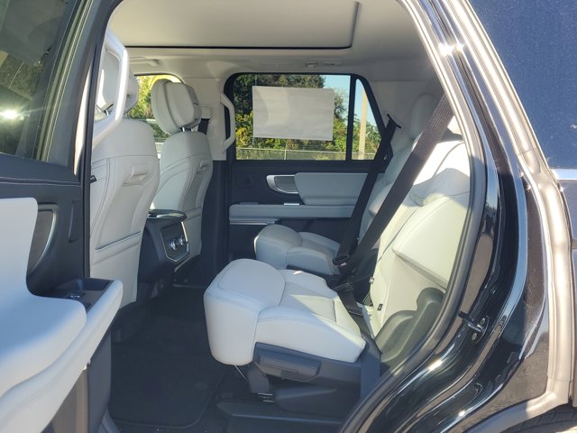 New 2026 Ford Expedition Platinum - photo 11