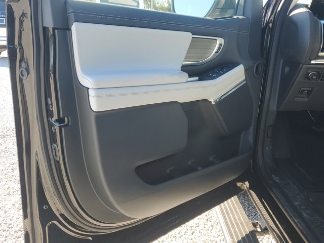 New 2026 Ford Expedition Platinum - photo 16