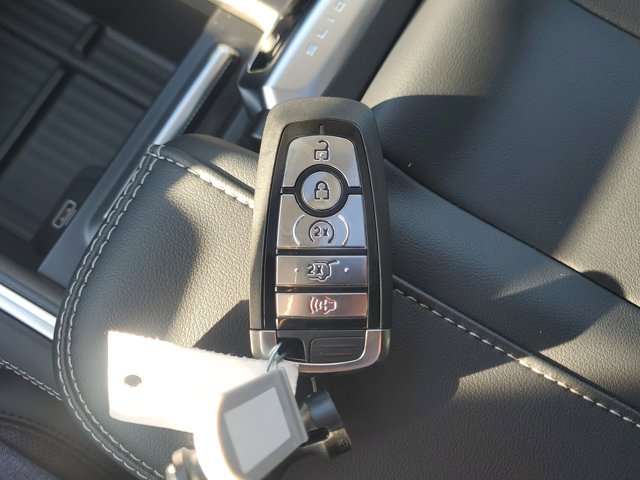 New 2026 Ford Expedition - photo 1