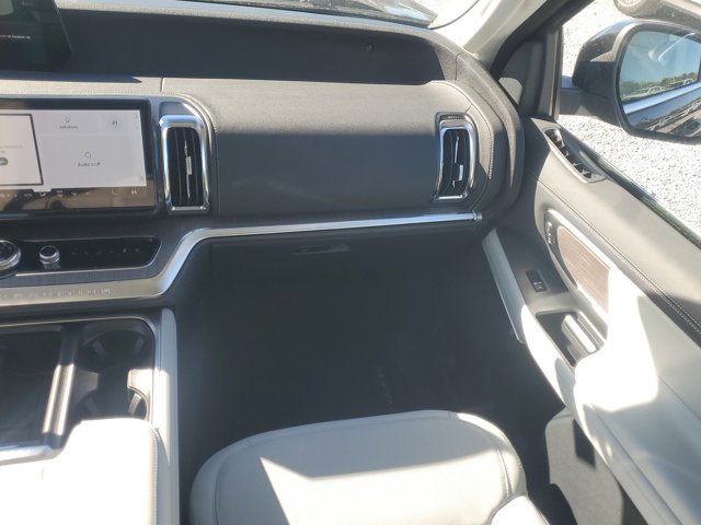 New 2026 Ford Expedition Platinum - photo 16