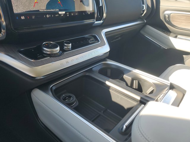 New 2026 Ford Expedition Platinum - photo 22