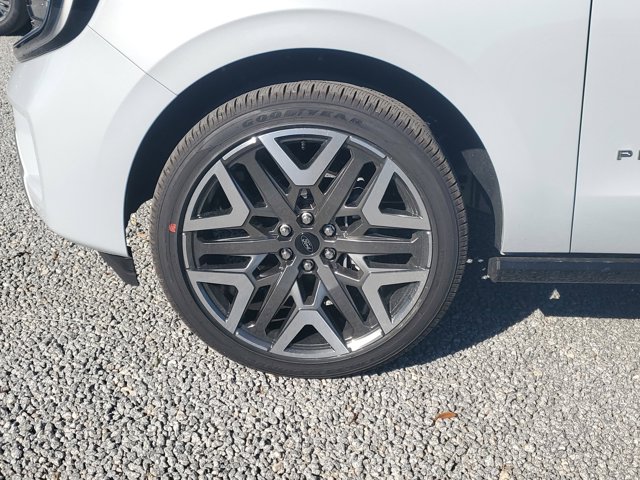 New 2026 Ford Expedition MAX Platinum - photo 7