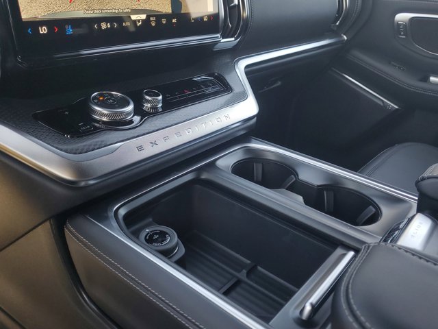 New 2026 Ford Expedition Platinum - photo 20