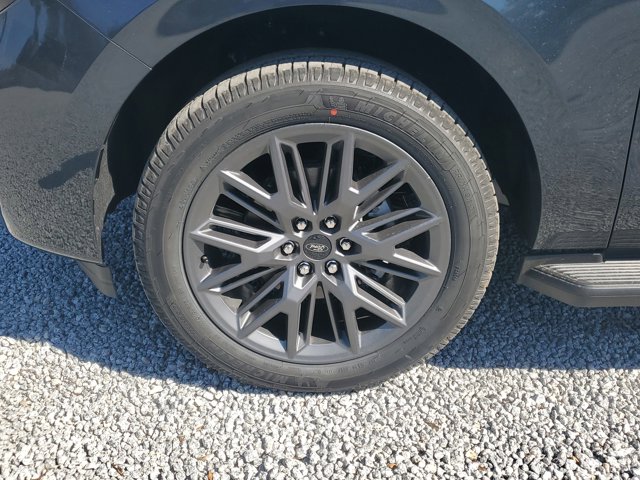 New 2026 Ford Expedition Platinum - photo 5