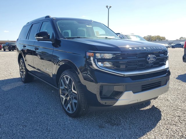 New 2026 Ford Expedition Platinum - photo 4