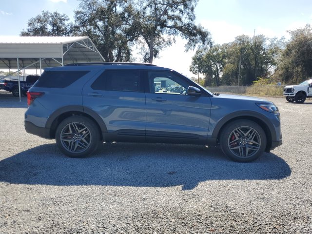 New 2026 Ford Explorer - photo 1