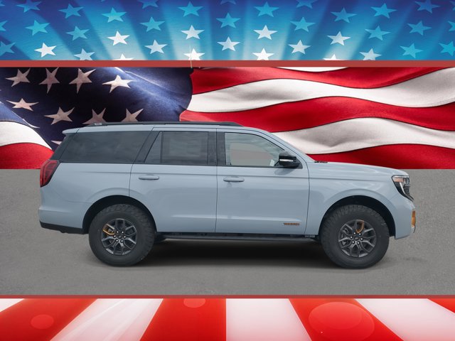 New 2026 Ford Expedition - photo 2