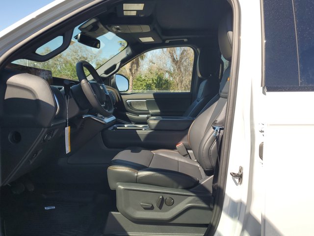 New 2026 Ford Expedition Tremor - photo 17