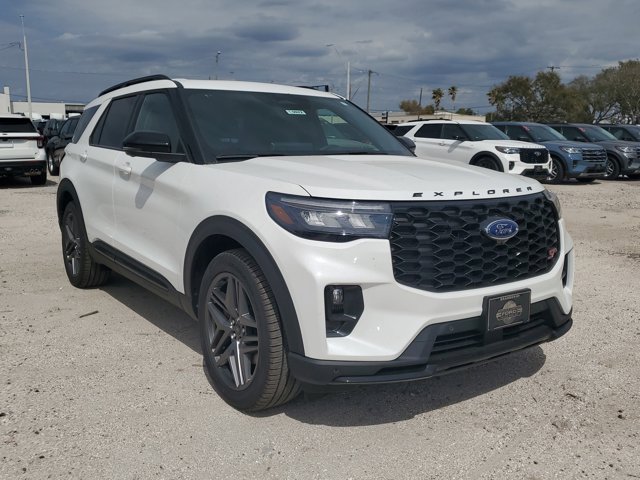 New 2026 Ford Explorer ST - photo 3