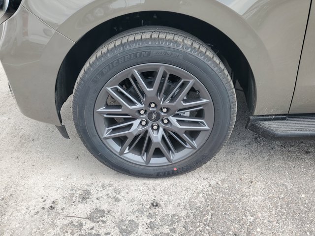 New 2026 Ford Expedition MAX Platinum - photo 7