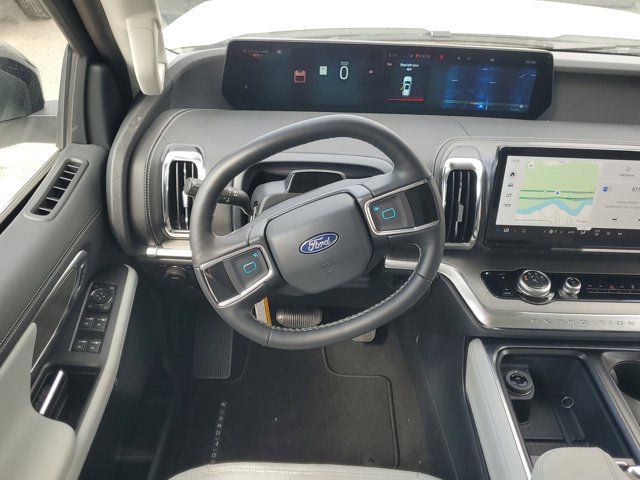 New 2026 Ford Expedition Platinum - photo 16