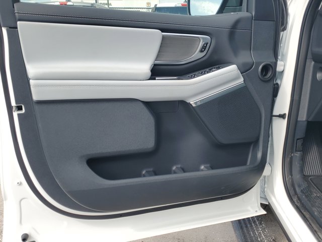 New 2026 Ford Expedition Platinum - photo 17