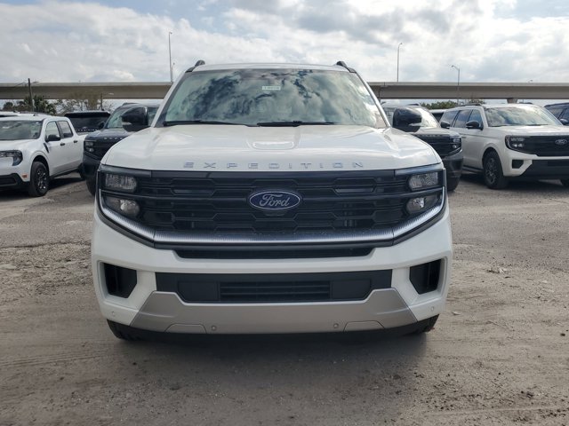 New 2026 Ford Expedition Platinum - photo 3