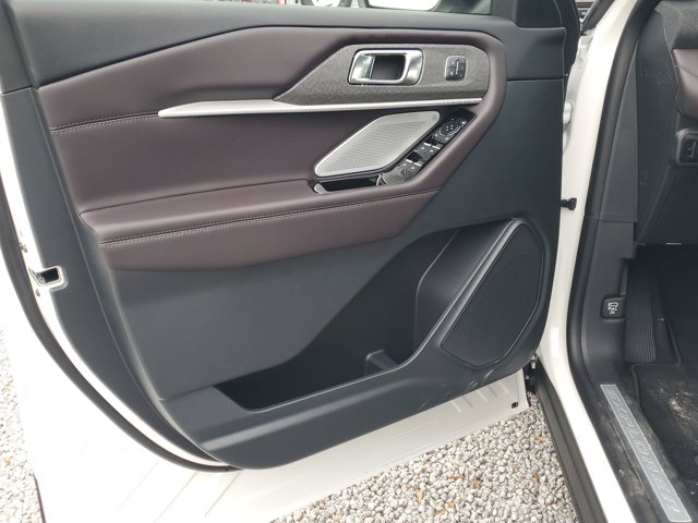 New 2026 Ford Explorer Platinum - photo 18