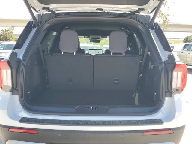 New 2026 Ford Explorer Platinum - photo 10