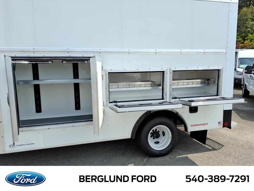 New 2026 Ford E-350 Cutaway - photo 11