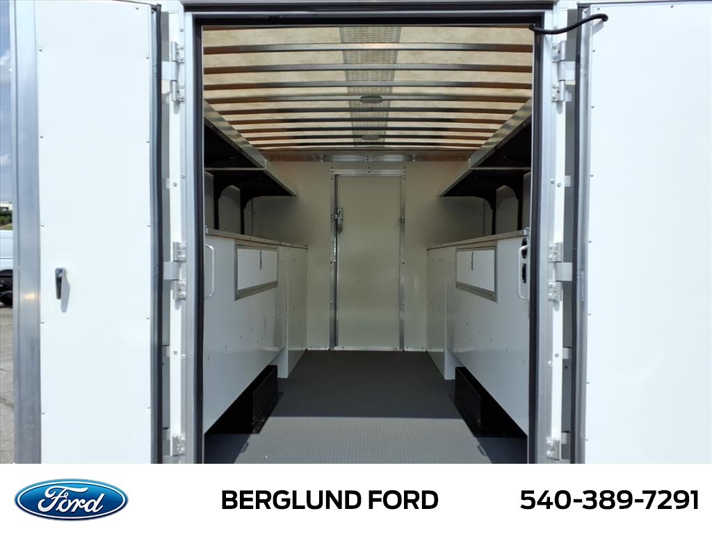 New 2026 Ford E-350 Cutaway - photo 8