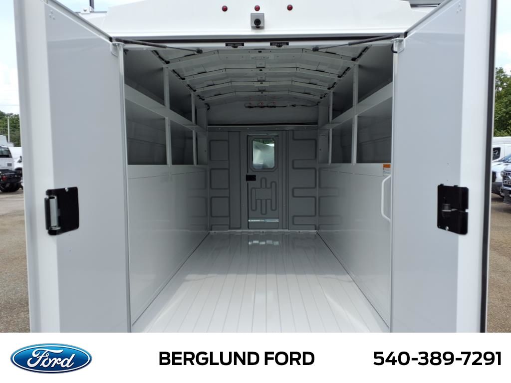 New 2025 Ford E-350 Cutaway - photo 7
