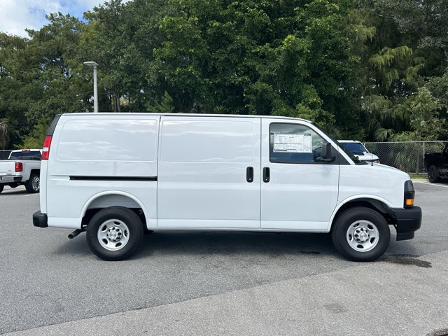 New 2025 Chevrolet Express 2500 Empty Cargo Van - photo 6