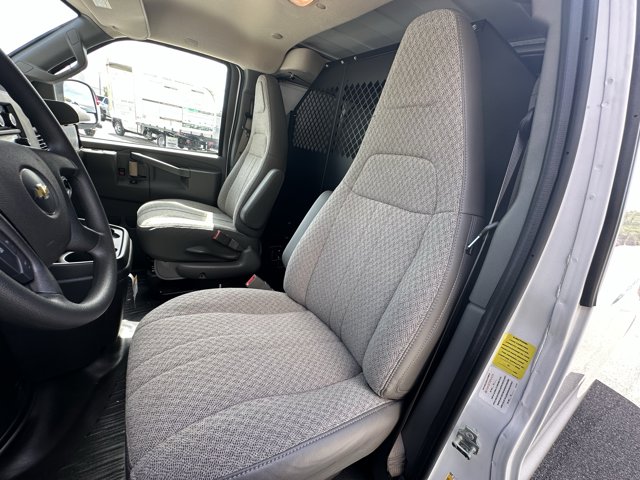 New 2025 Chevrolet Express 2500 Empty Cargo Van - photo 34
